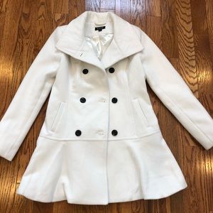 Women’s or juniors size small A Byers coat.